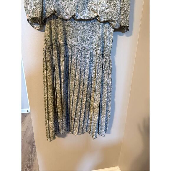 Vintage Positive Influence Size S Collared House Dress Gray Pleated Grannycore - Picture 4 of 15